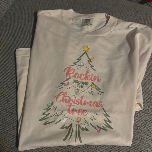 Rockin around the Christmas Tree Tee (Ivory)