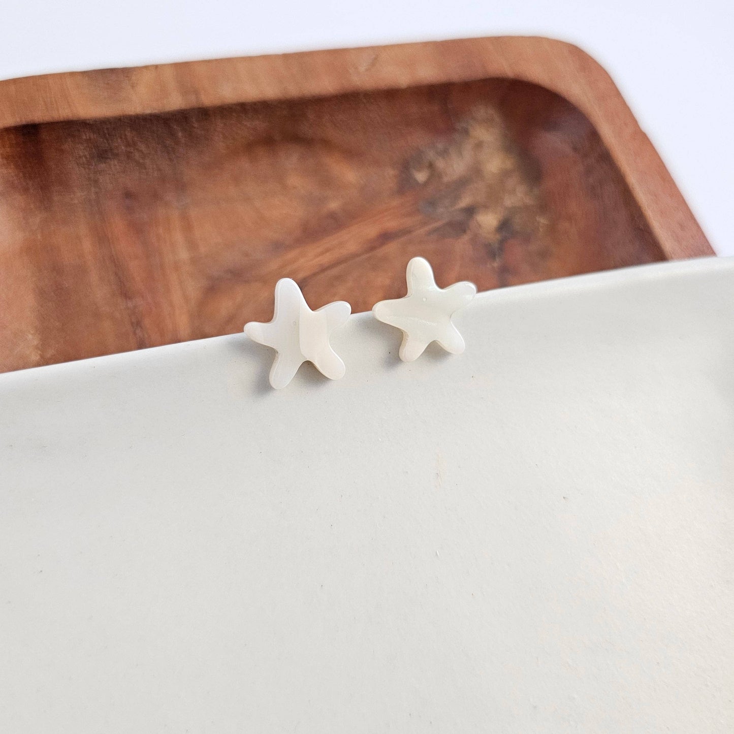 Starfish Studs - Ivory