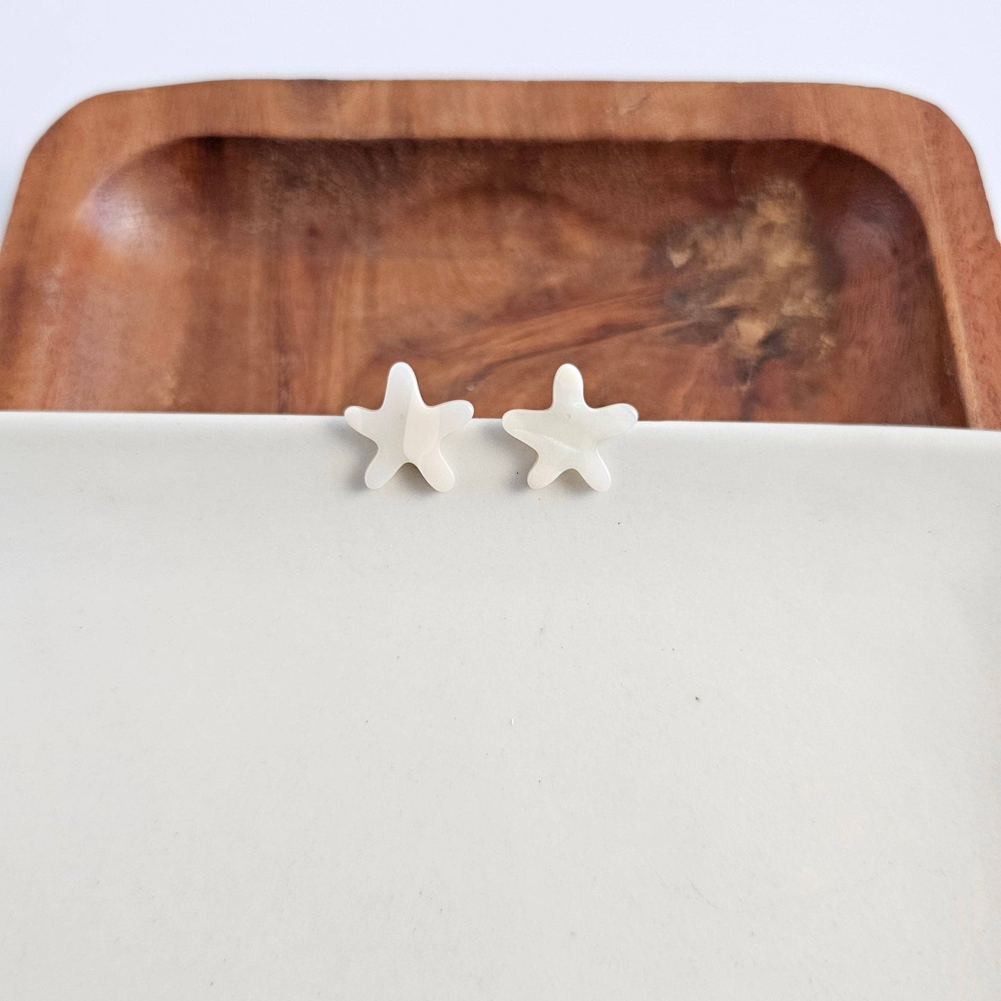 Starfish Studs - Ivory